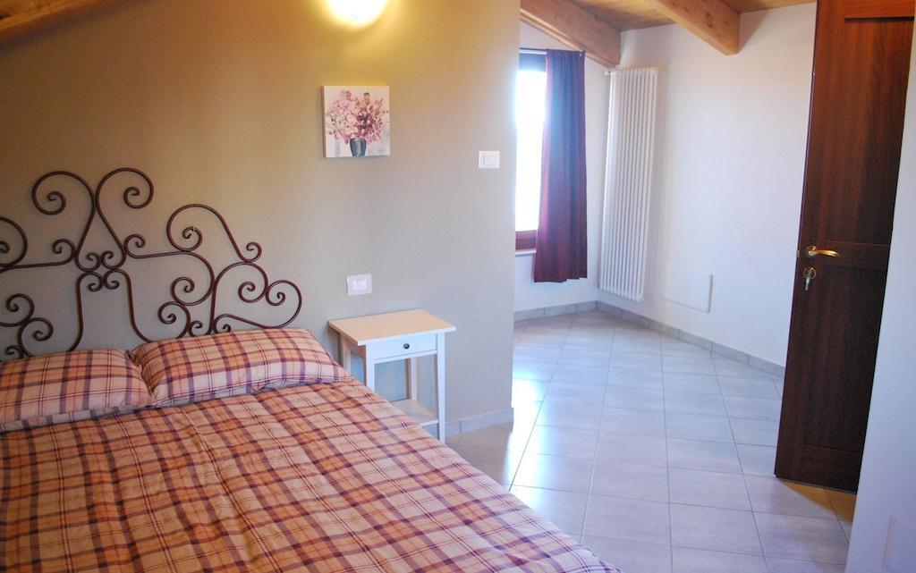 Agriturismo Fruttirossi Trofarello Bilik gambar