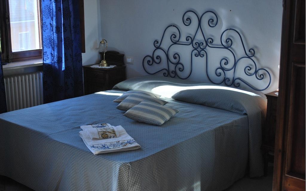 Agriturismo Fruttirossi Trofarello Bilik gambar